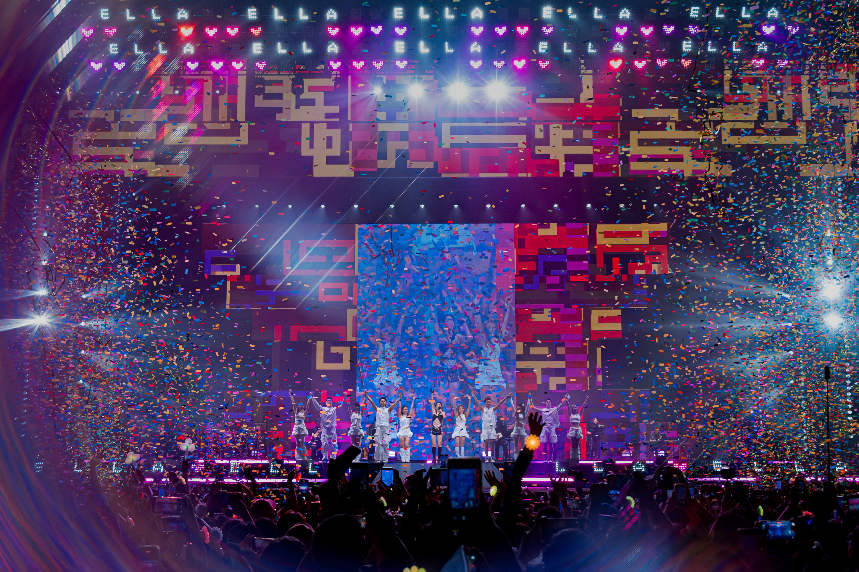 Ella 陈嘉桦「艾拉主意」南京站双场圆满落幕 浪漫献唱解锁金陵惊喜 